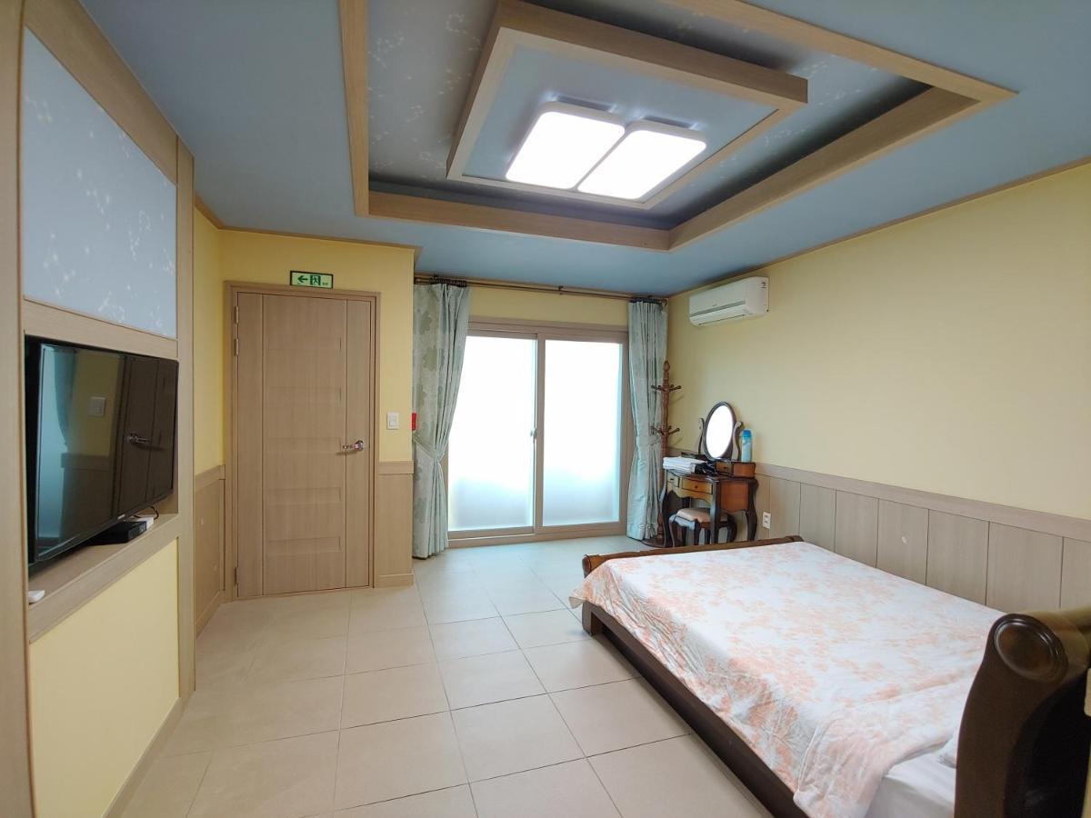 Gyulhouse Pension Seogwipo Dış mekan fotoğraf
