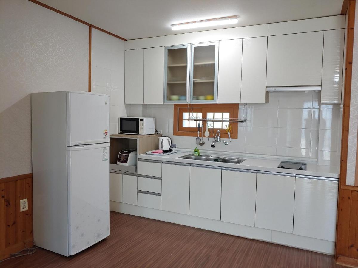 Gyulhouse Pension Seogwipo Dış mekan fotoğraf