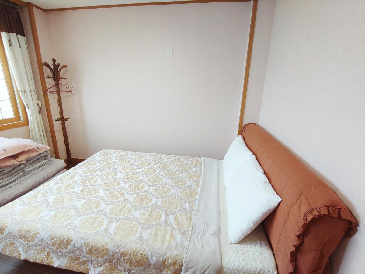 Gyulhouse Pension Seogwipo Dış mekan fotoğraf