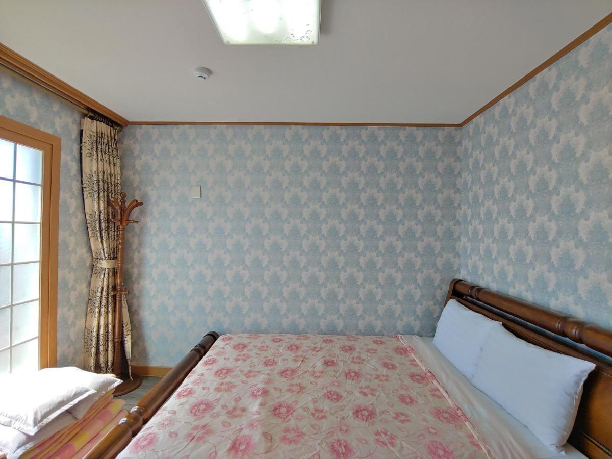 Gyulhouse Pension Seogwipo Dış mekan fotoğraf